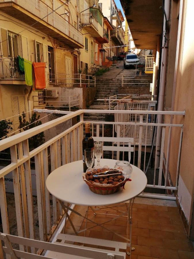 La Casa Del Corso Acomodação com café da manhã Aragona Exterior foto